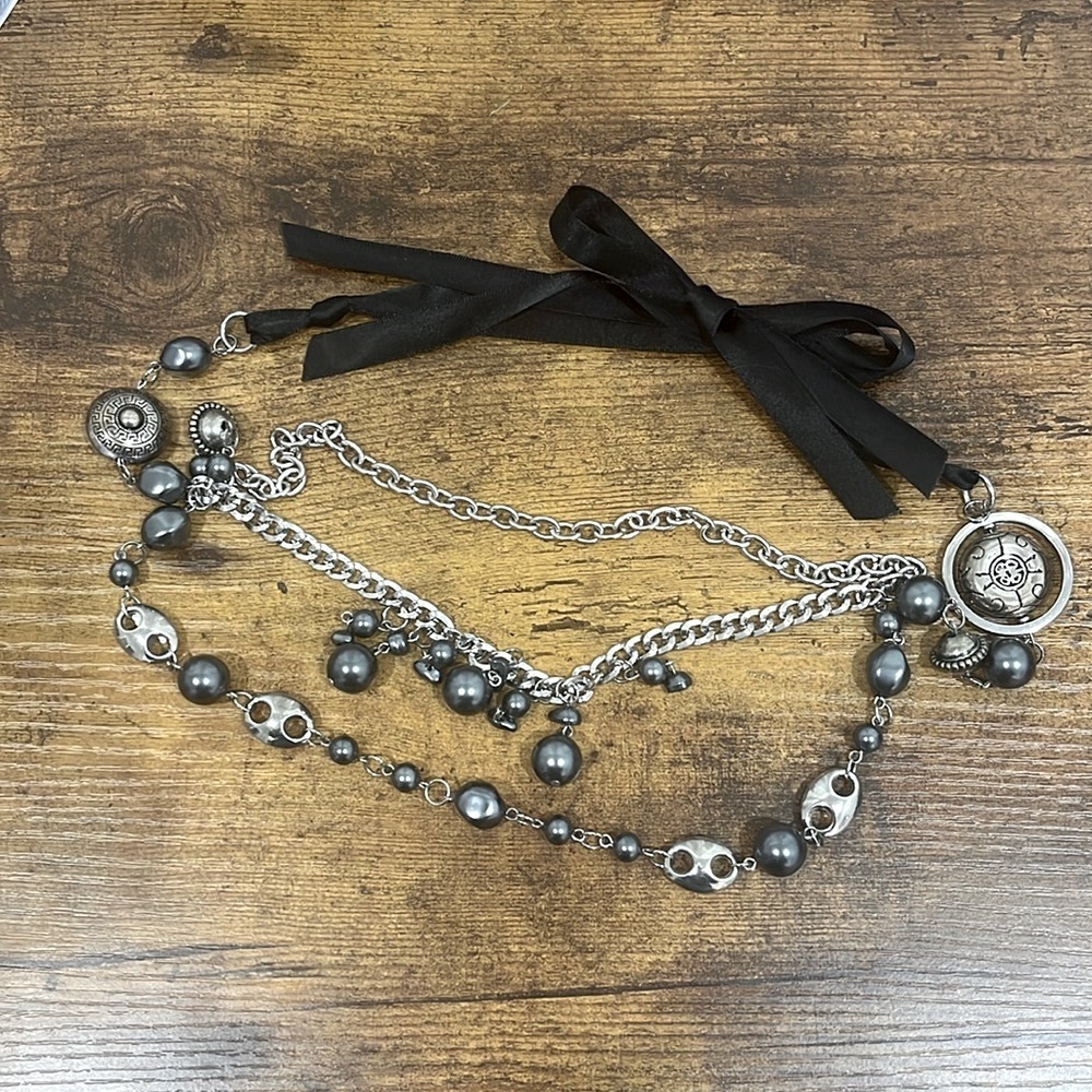 Ribbon Three Tiered Necklace with Gray Dangle Beads and Silver Beaded Links - Picture 8 of 10